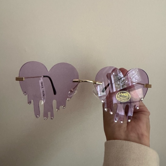 Heart-Shaped Drip Sunglasses - Picture 3 of 3